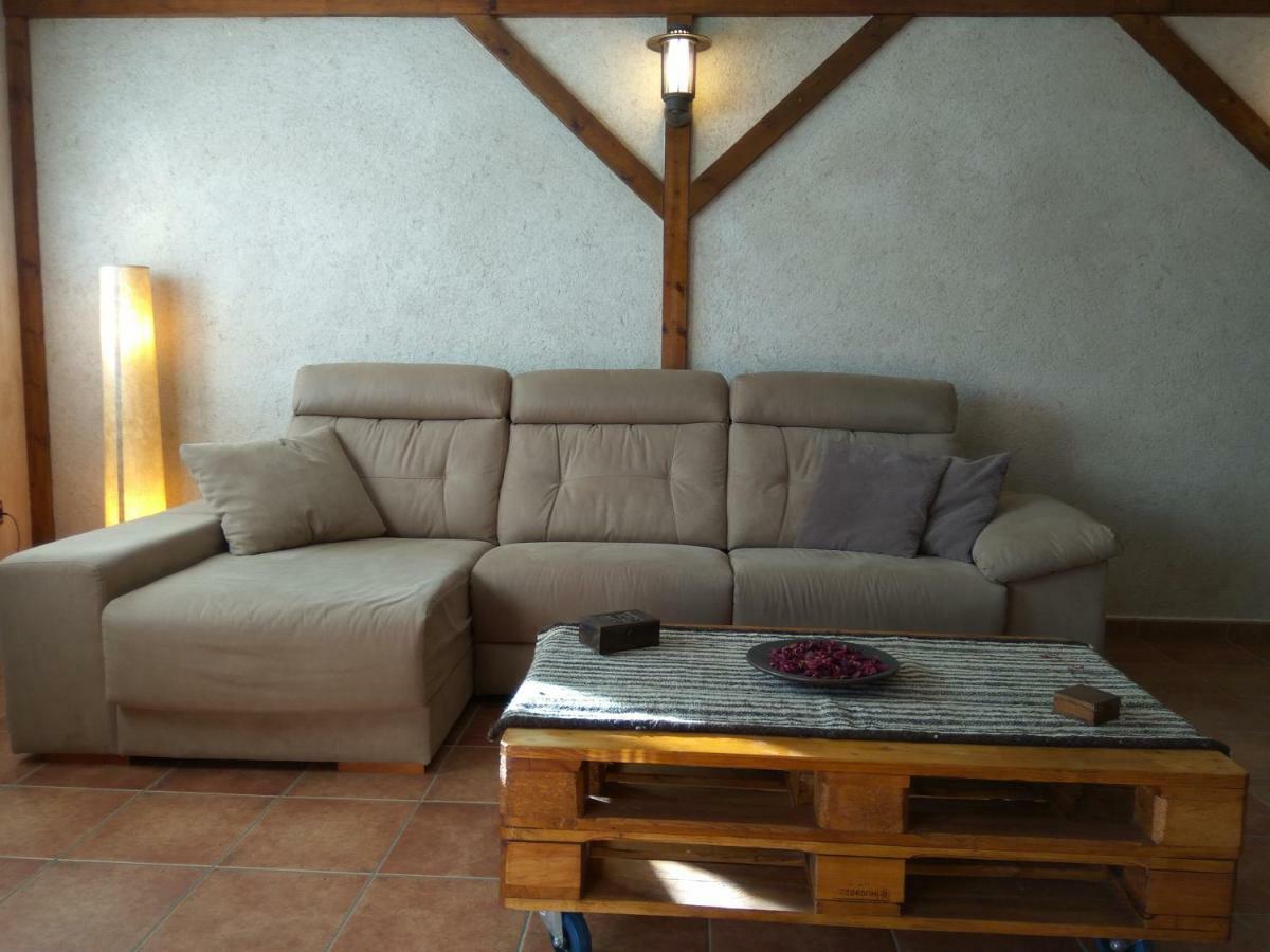 Casa Rural Isabel Villaflores Exterior photo